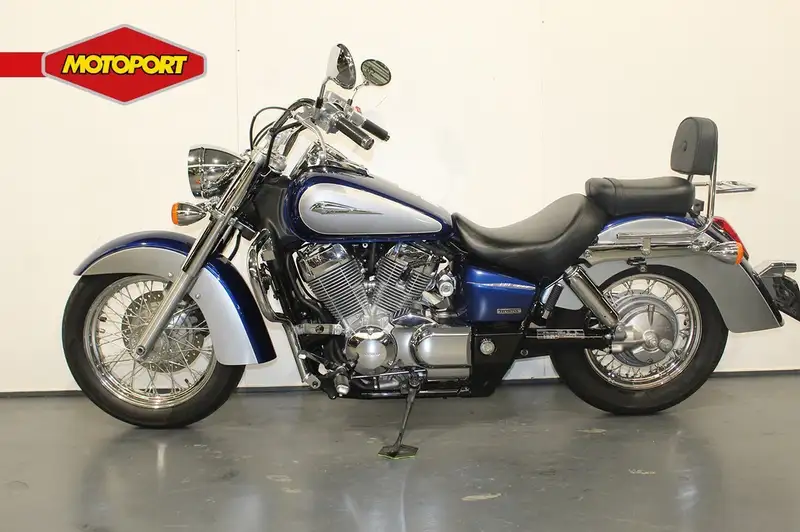 Honda Shadow VT 750 - foto 3