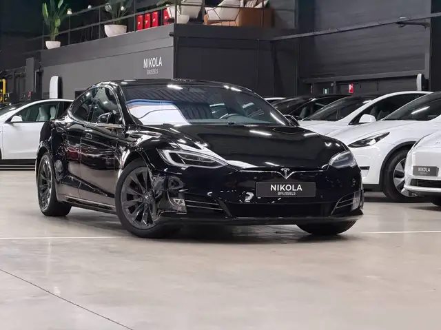 Tesla Model S LONG RANGE 100D - FULL SELF DRIVING