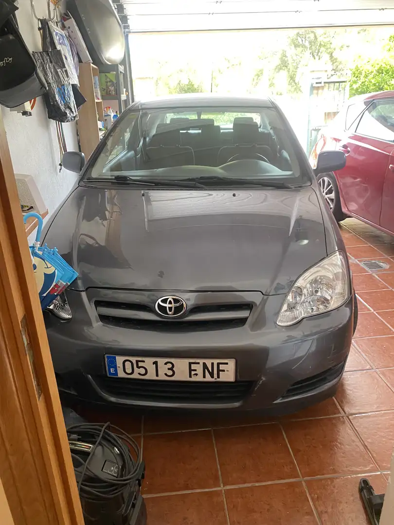 Toyota Corolla 2.0D-4D Terra - 1
