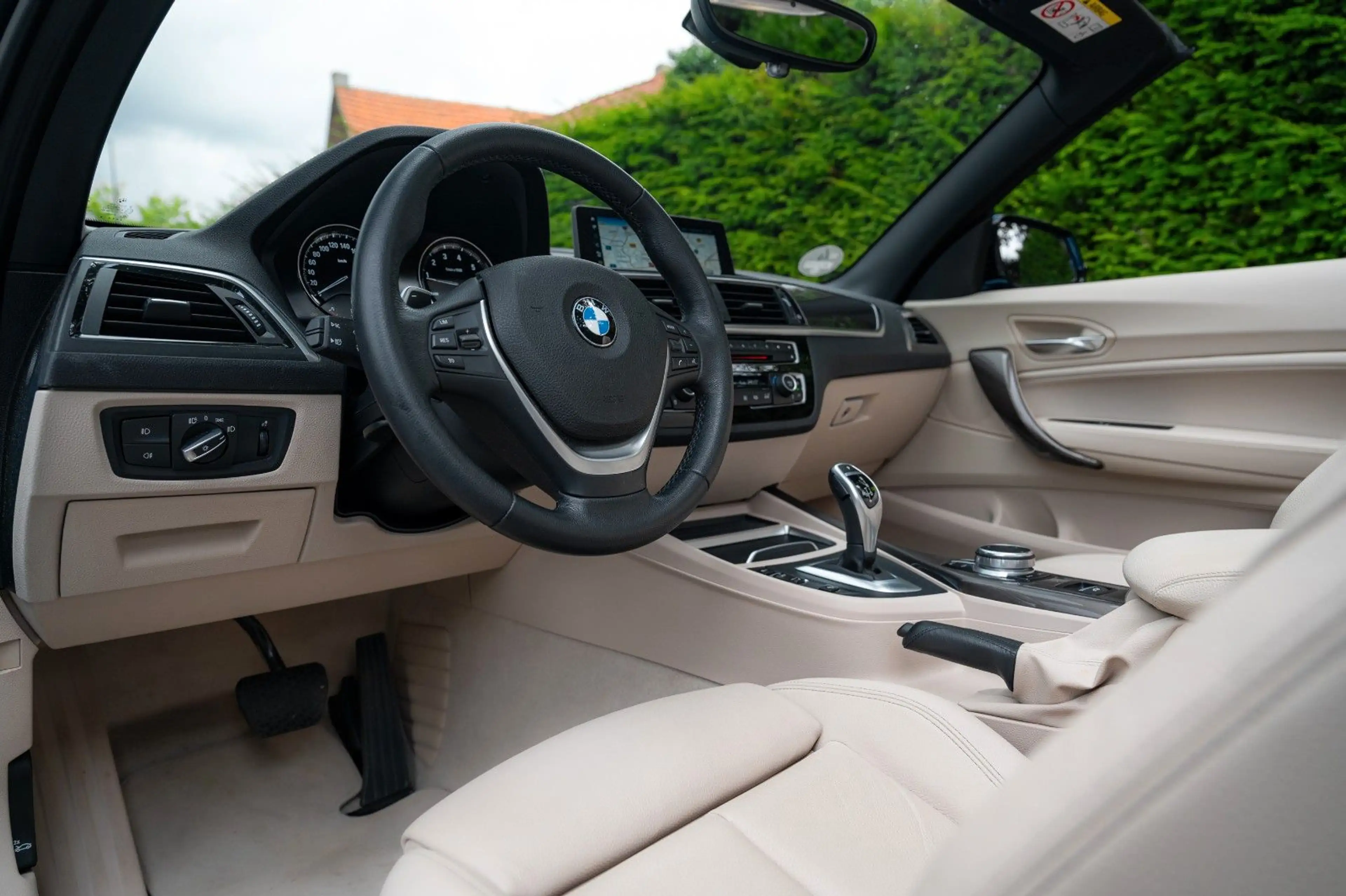 BMW 230 i Cabrio Sport Line 252PS — photo 6