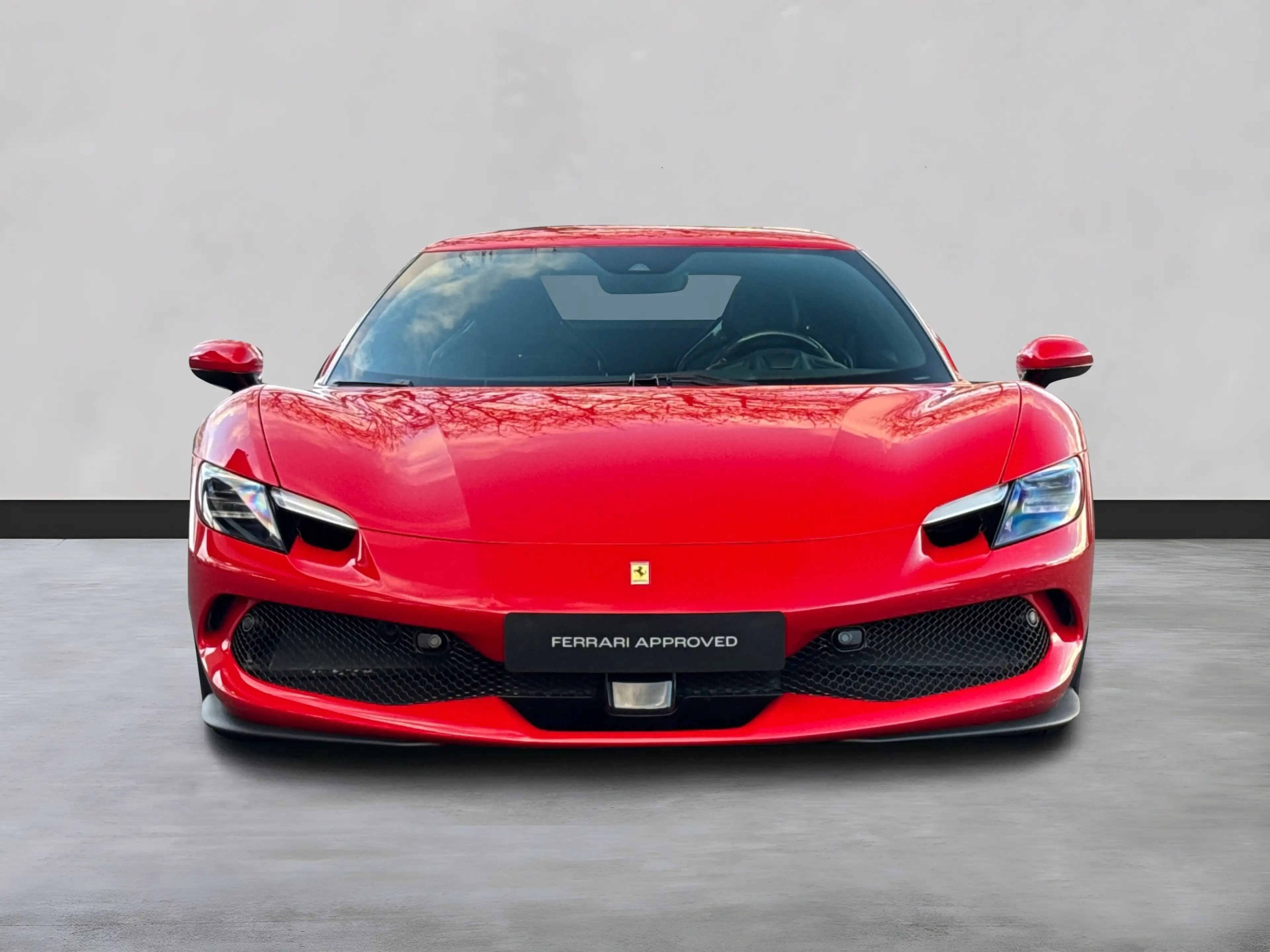 Ferrari 296 GTB *Embleme*Navi*PDC*Klima*Leder* — photo 4