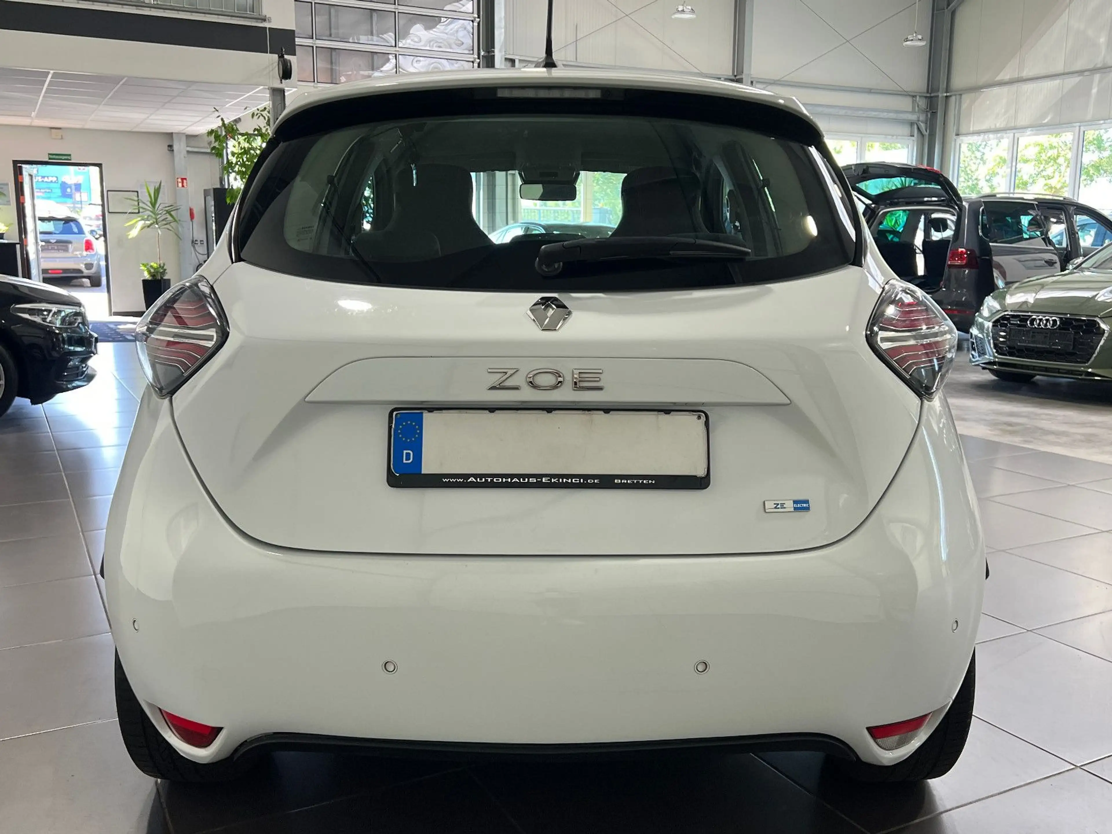 Renault ZOE Automatik **Navi*LED*SHZ*PDC*Tempomat** — photo 10