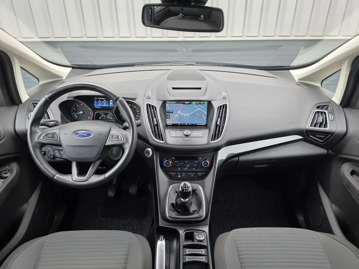 Ford Grand C-Max 1.0 Titanium | VAN 1e EIGENAAR | TREKHAAK | Zwart - 2