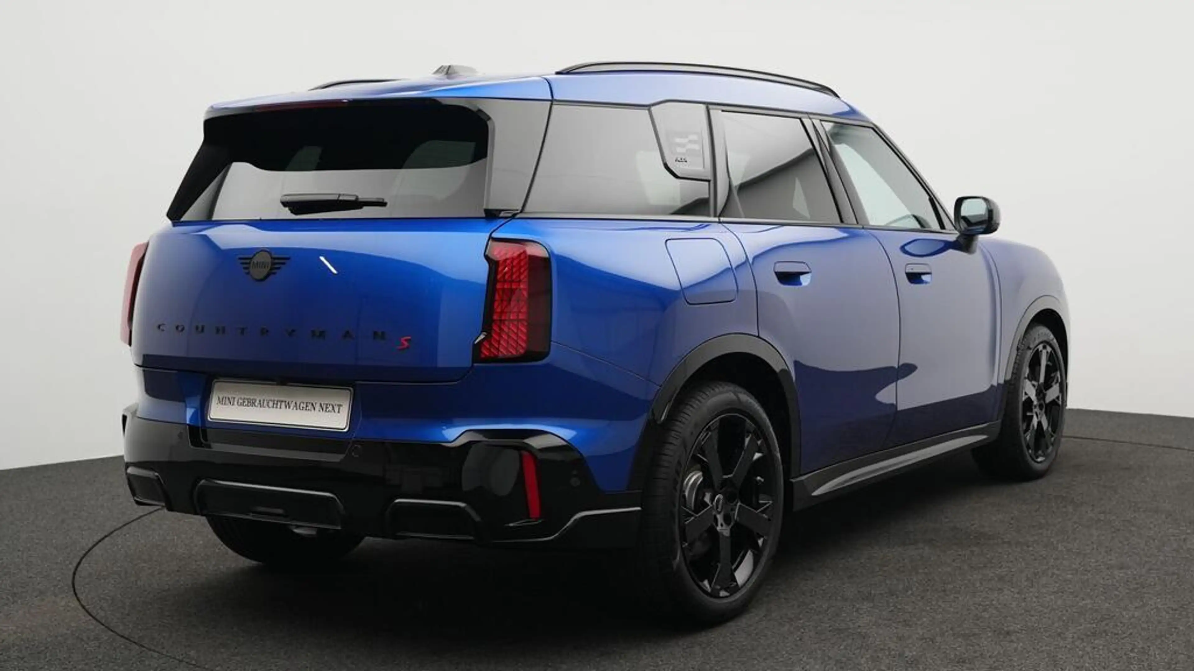 MINI Countryman S All4 John Cooper Works Trim — photo 7