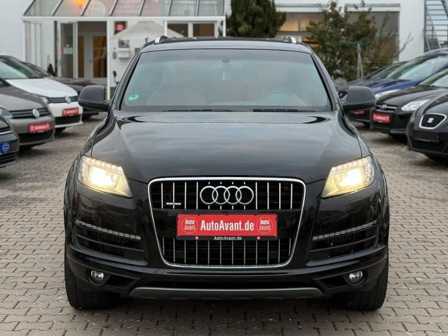 Audi Q7 4.2 TDI quattro*SHZ*AHK*8-FACH*AUTOMATIK* Schwarz - 2