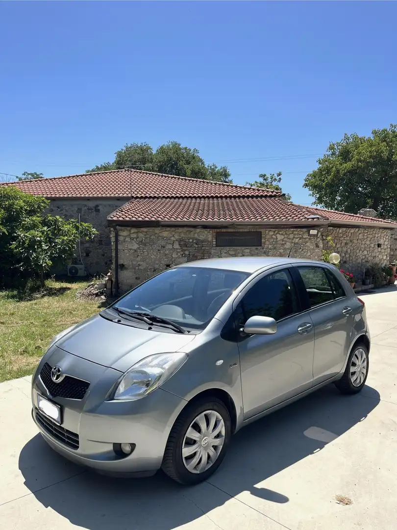 Toyota Yaris Verso 1.4 d-4d 90CV EURO4 1PROPRIETARIO POCHISS KM - 1