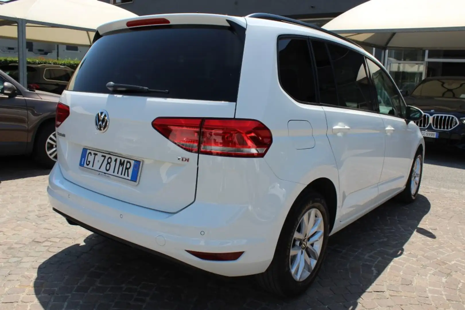 Volkswagen Touran 1.6 TDI 115CV DSG Comfortline 7 POSTI Wit - 2