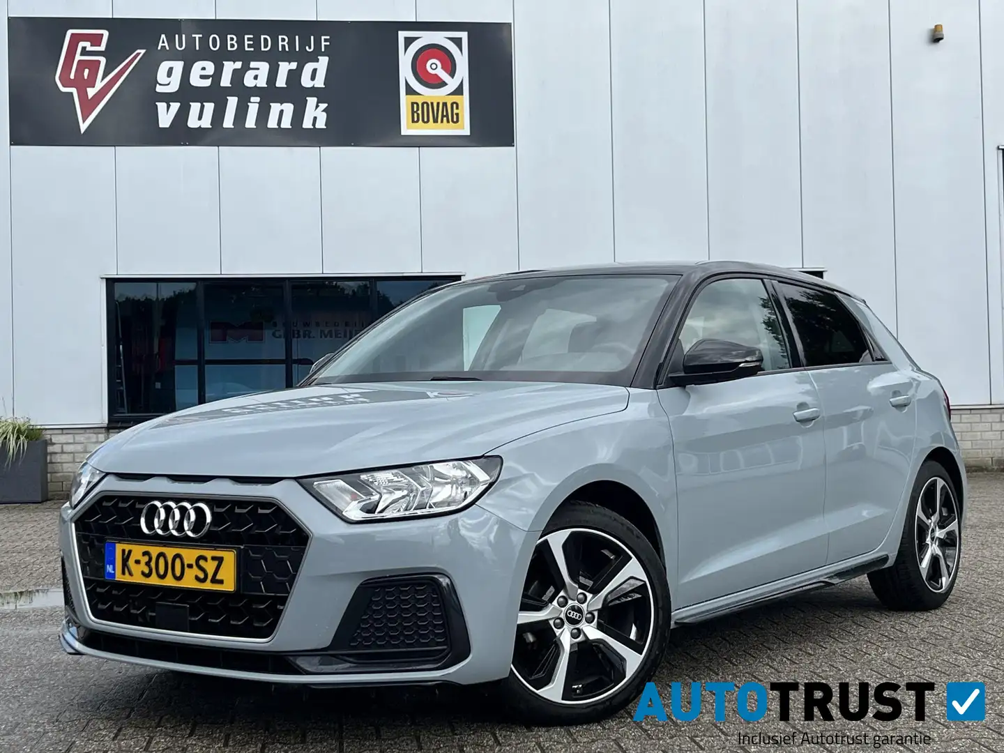 Audi A1 Sportback 25 TFSI EPIC CARPLAY ECC CRUISE DIGI DAS Grijs - 1