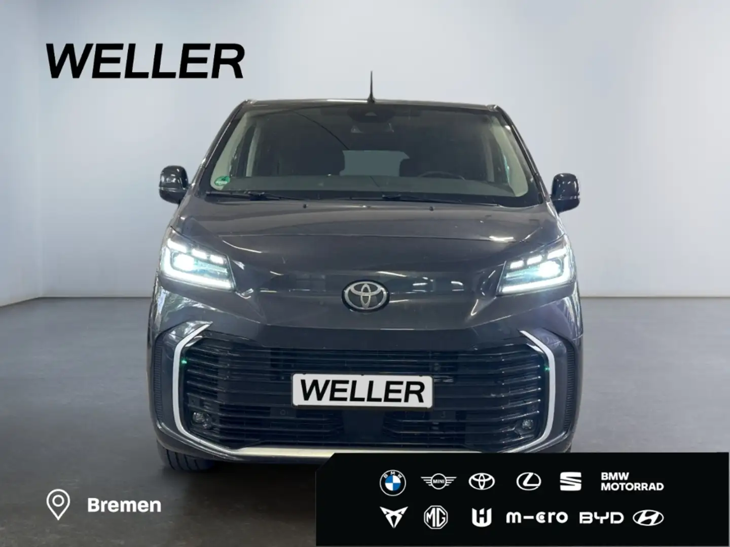 Toyota Proace 2,0l-D-4D L1 Verso Lounge *6-Si*Leder*HUD* Grijs - 2