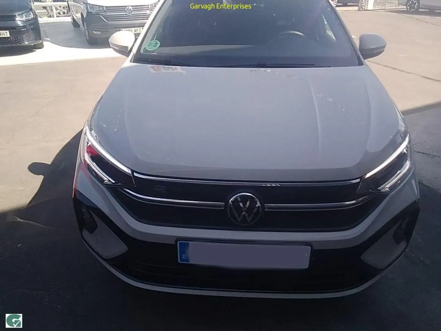 Volkswagen Taigo 1.0 TSI R-Line DSG 85kW Beige - 2