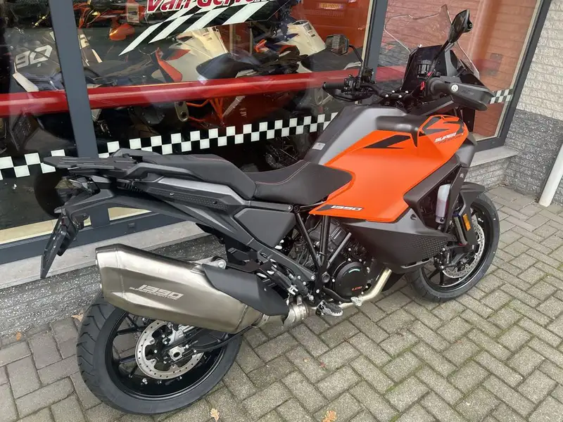 KTM 1390 SUPER ADVENTURE - foto 3