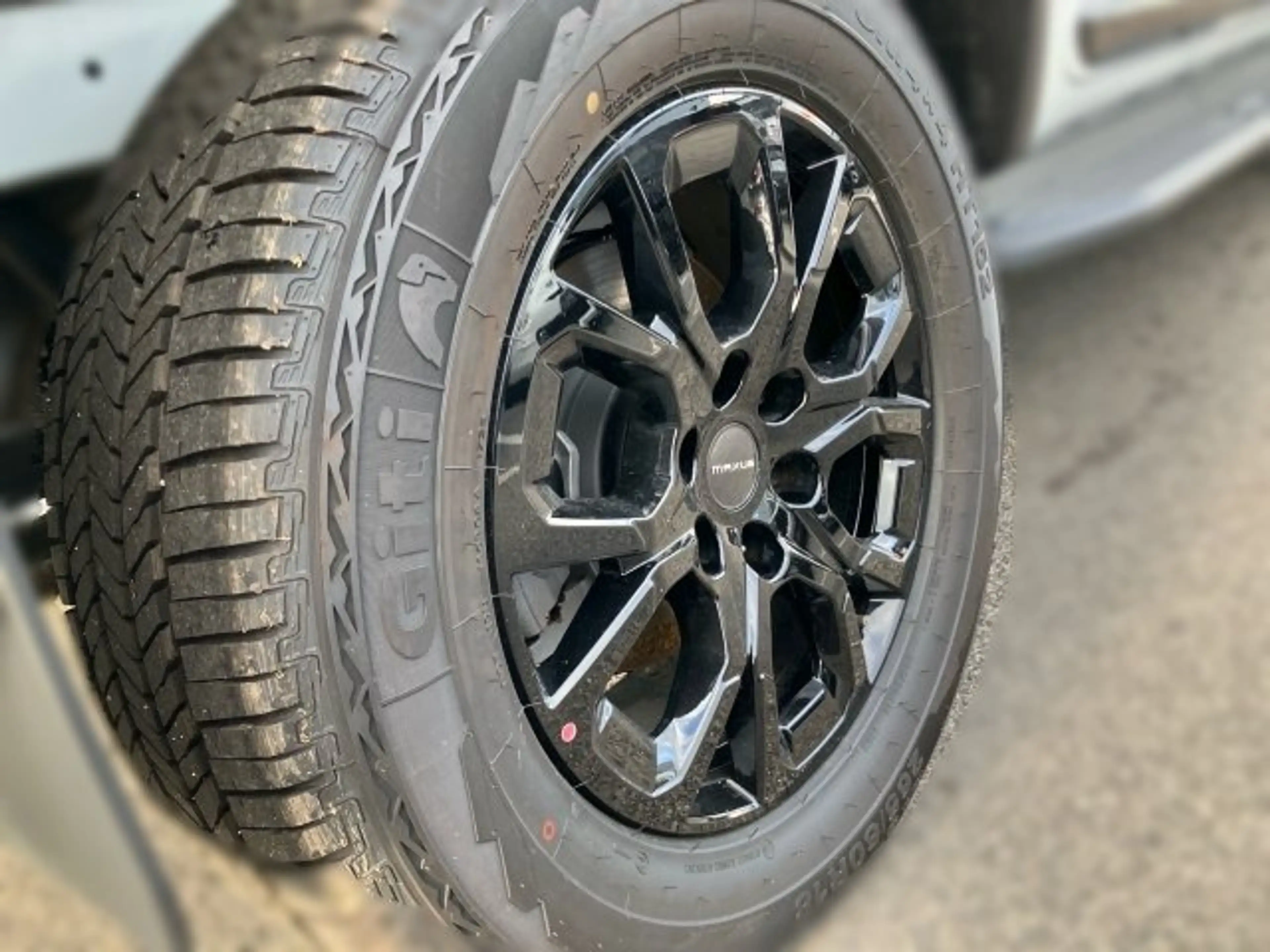 Maxus T60 Max Luxury — photo 5