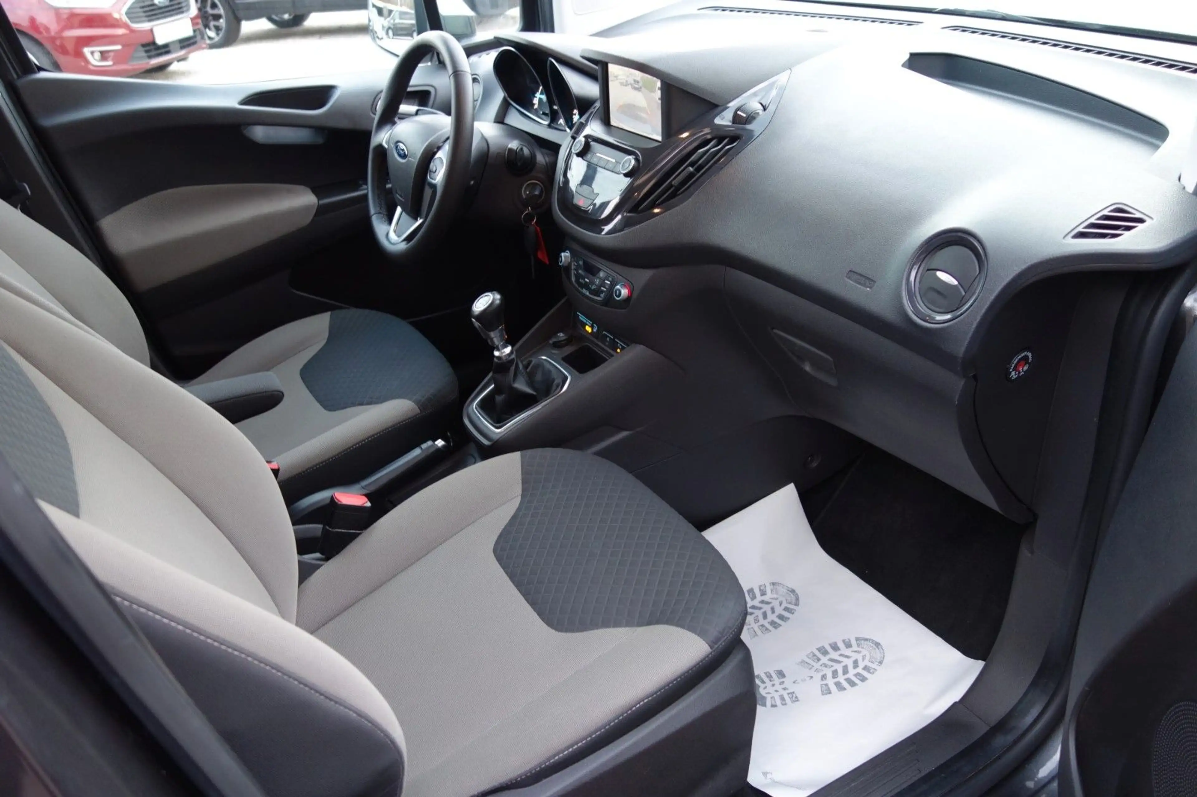 Ford Tourneo Courier Titanium,Navi,Camera,PDC,Apple — photo 7