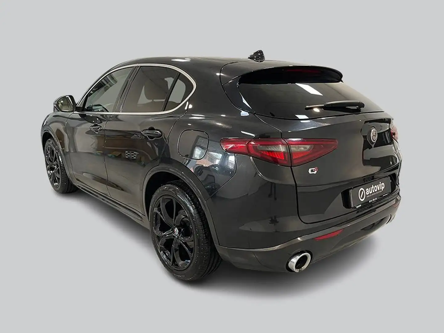Alfa Romeo Stelvio Stelvio 2.2 t Ti Q4 210cv auto Schwarz - 2