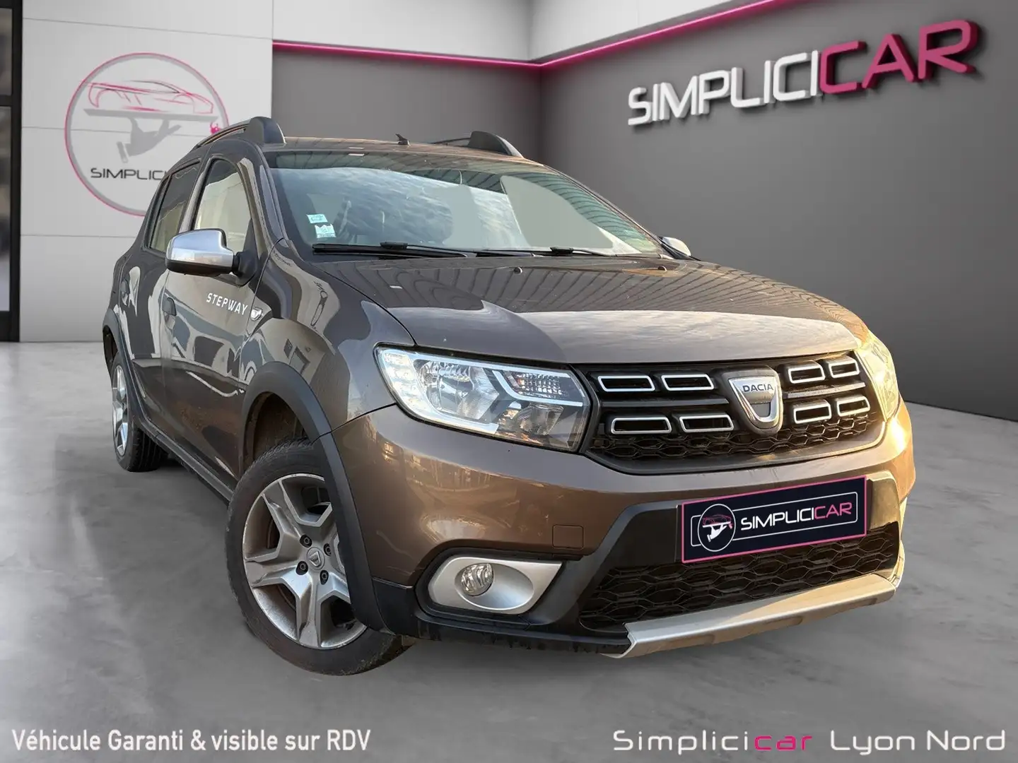 Dacia Sandero Sandero SCe 75 Urban Stepway Brun - 1