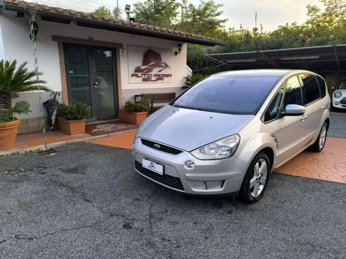 Ford S-Max 2.0 TDCi 140CV Titanium DPF Argento - 1