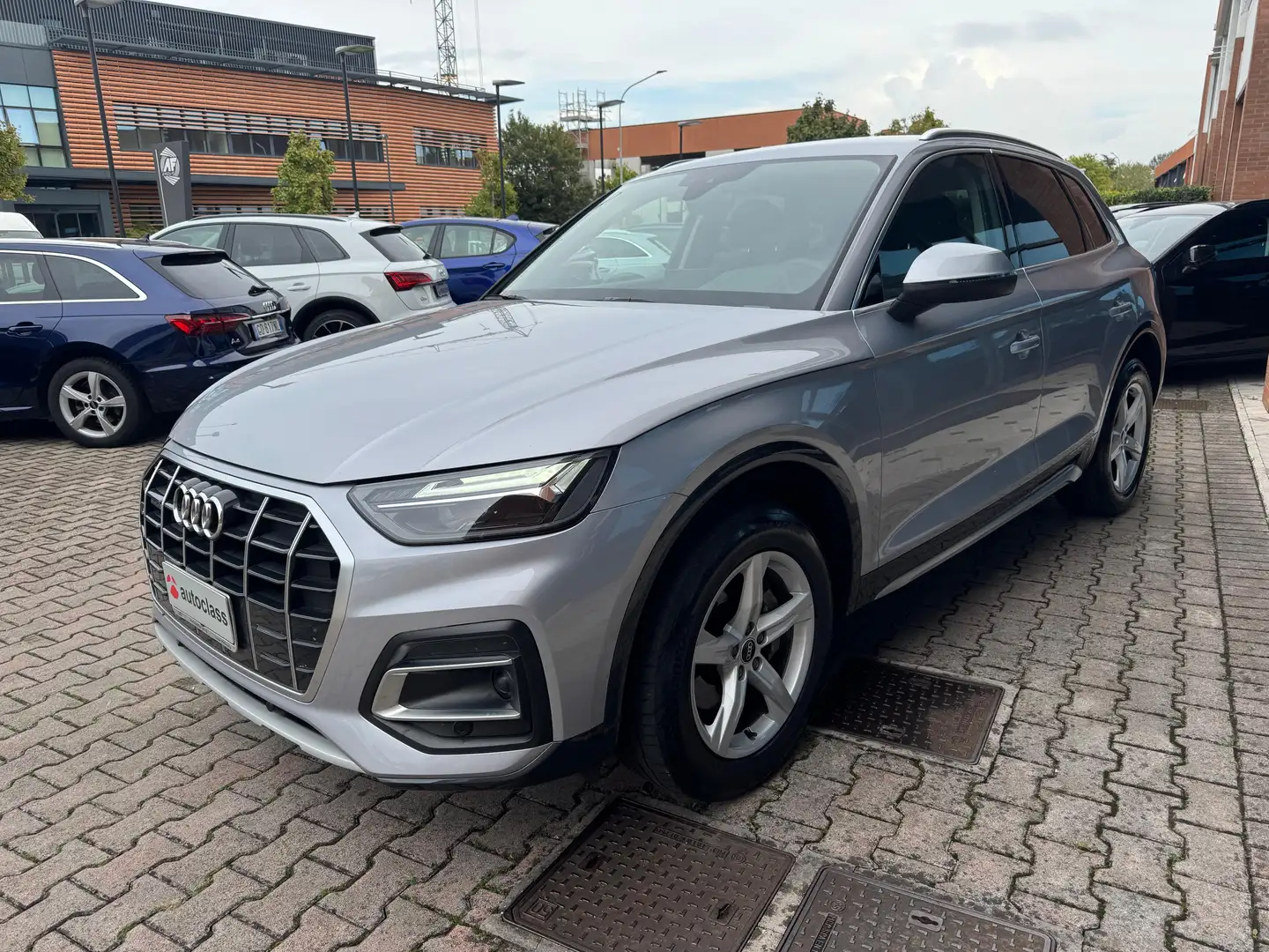 Audi Q5 Q540 2.0 tdi mhev Advanced Plus quattro s-tronic Grau - 2