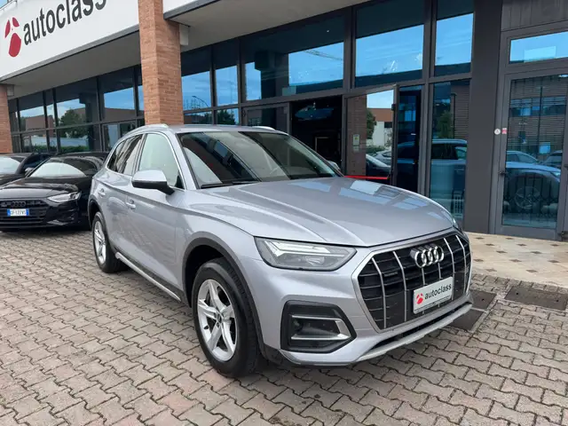 Audi Q5 Q540 2.0 tdi mhev Advanced Plus quattro s-tronic
