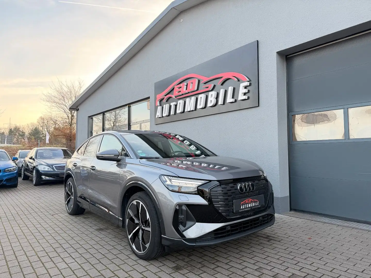 Audi Sonstige Q4 E-Tron Sportback 50 Quattro* Dynamik*S-Line* Grau - 1
