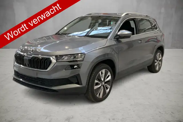 Skoda Karoq 1.5 150 pk TSI DSG Selection Automaat Winter Pakke