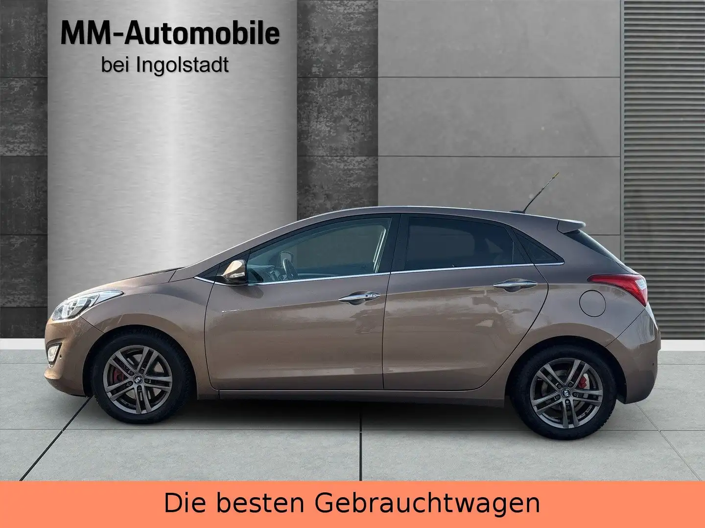 Hyundai i30 Style-WENIG KM-TÜV +NEU-AUTOMATIK-GARANTIE Braun - 2