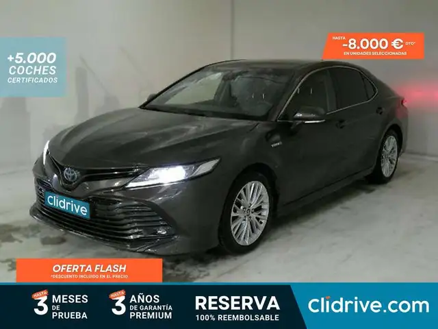 Toyota Camry 2.5 220H Advance