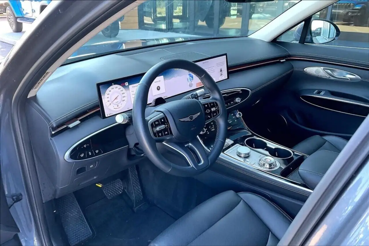 Genesis GV70 снимка Genesis GV70