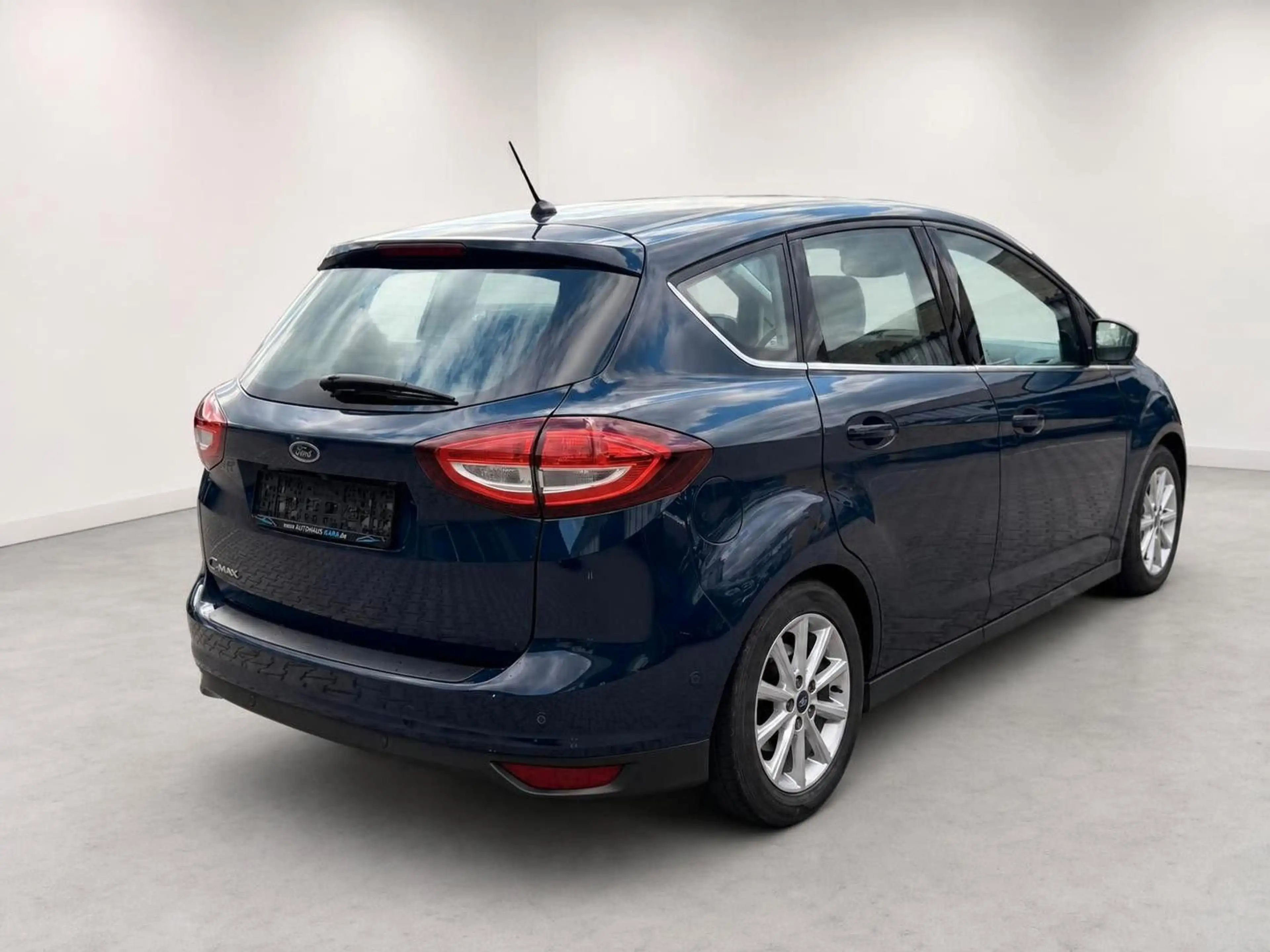 Ford C-Max 2.0 TDI Titanium — photo 2