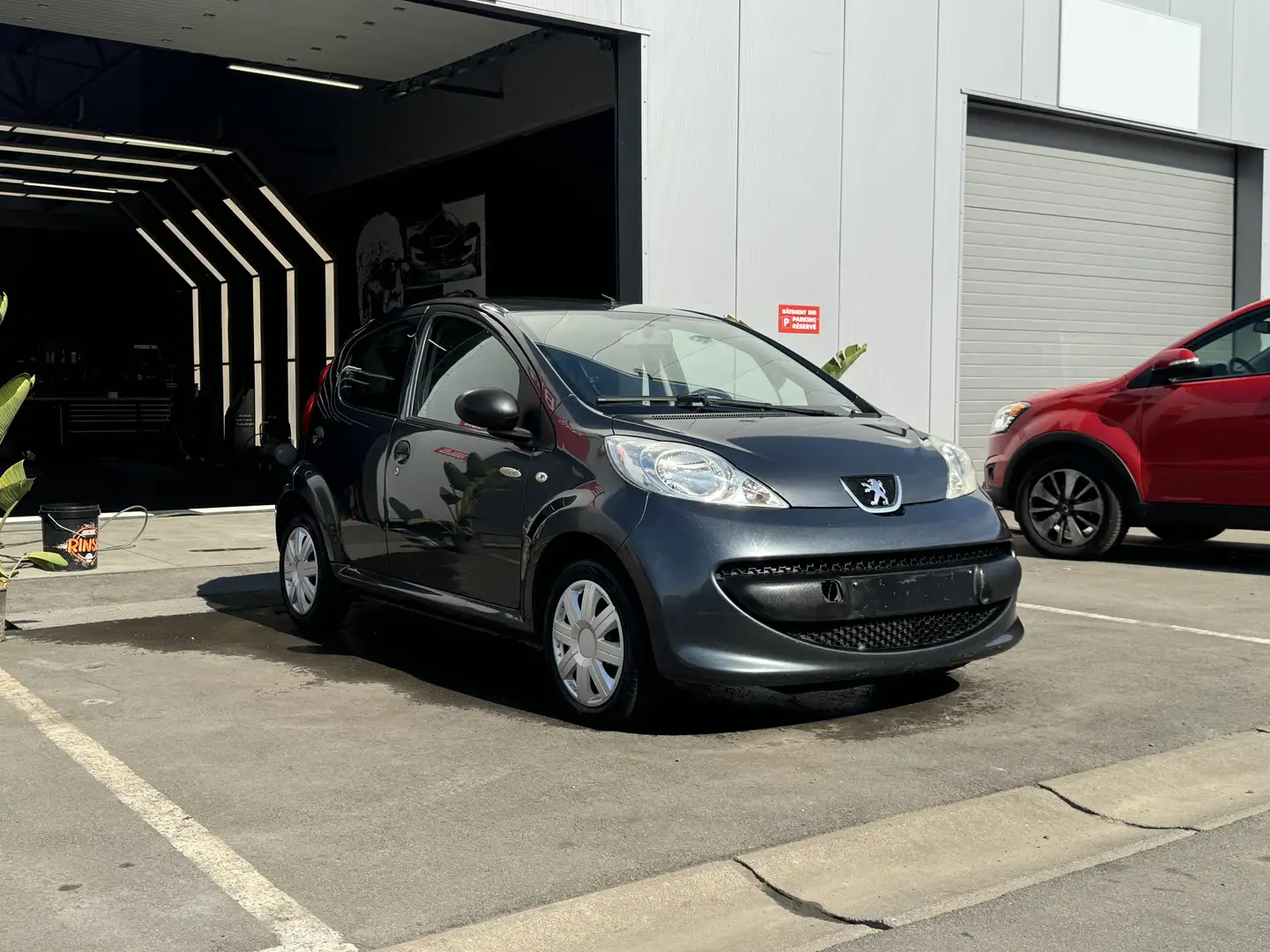 Peugeot 107 1.0i 12v Trendy - 1