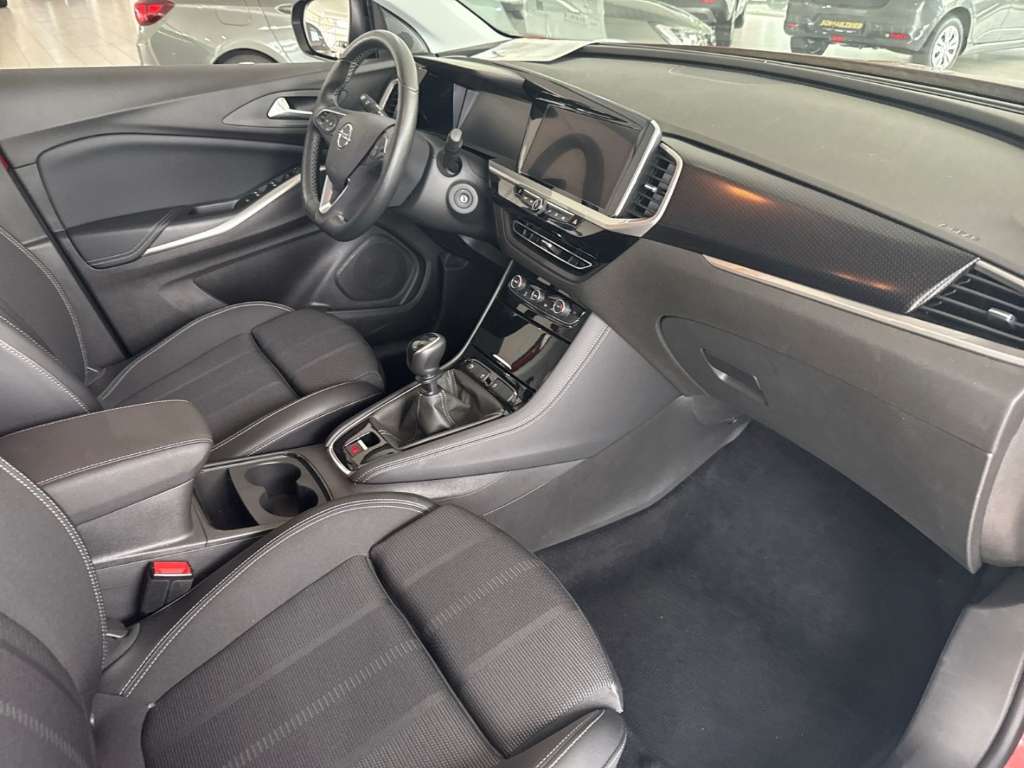 Opel Grandland
