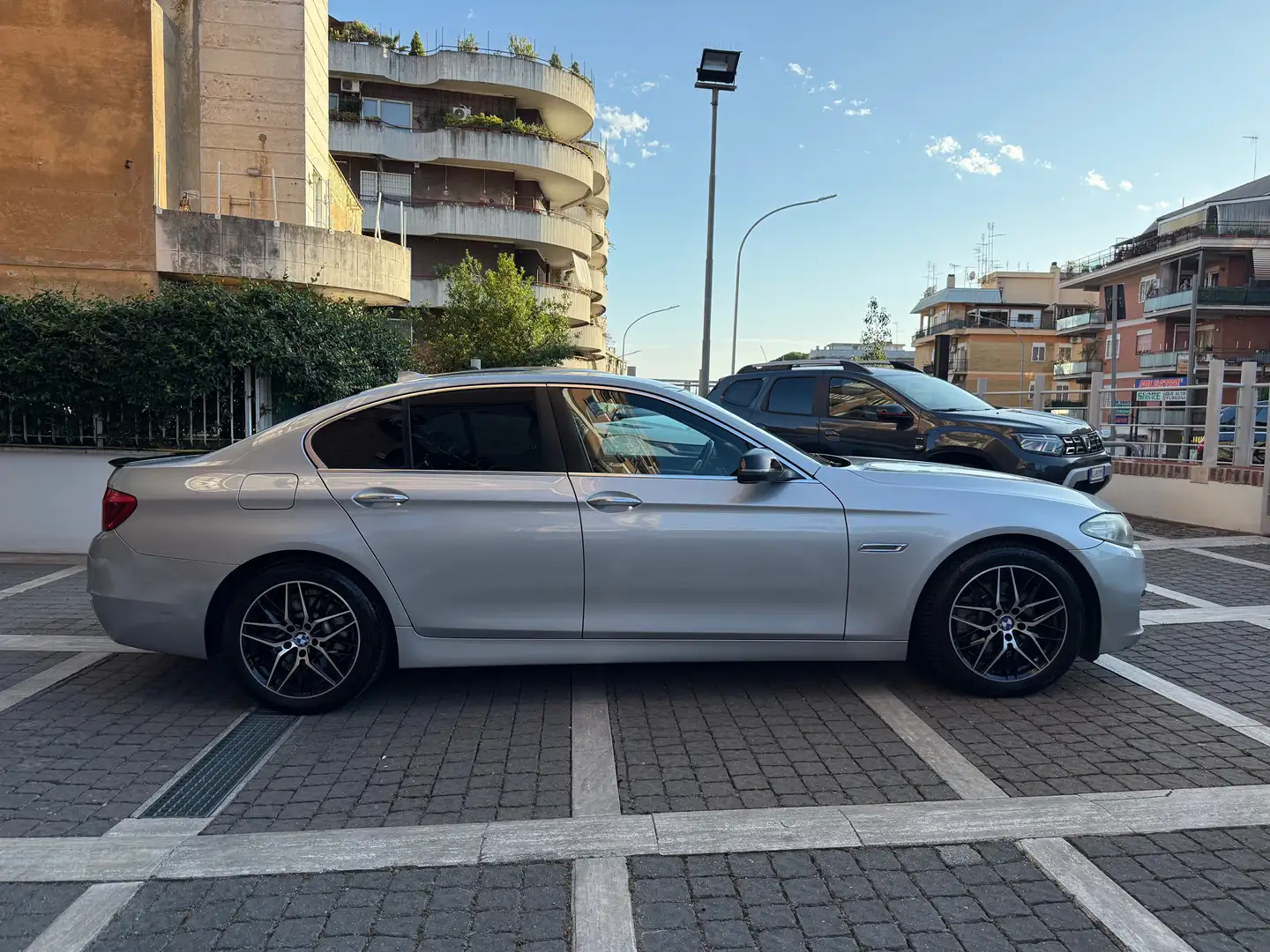 BMW 520 d 184cv Business CONDIZIONI MANIACALI !!! Argento - 2