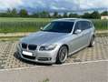 BMW 330 330d DPF Touring Aut. Edition Sport xDrive Silber - thumbnail 2