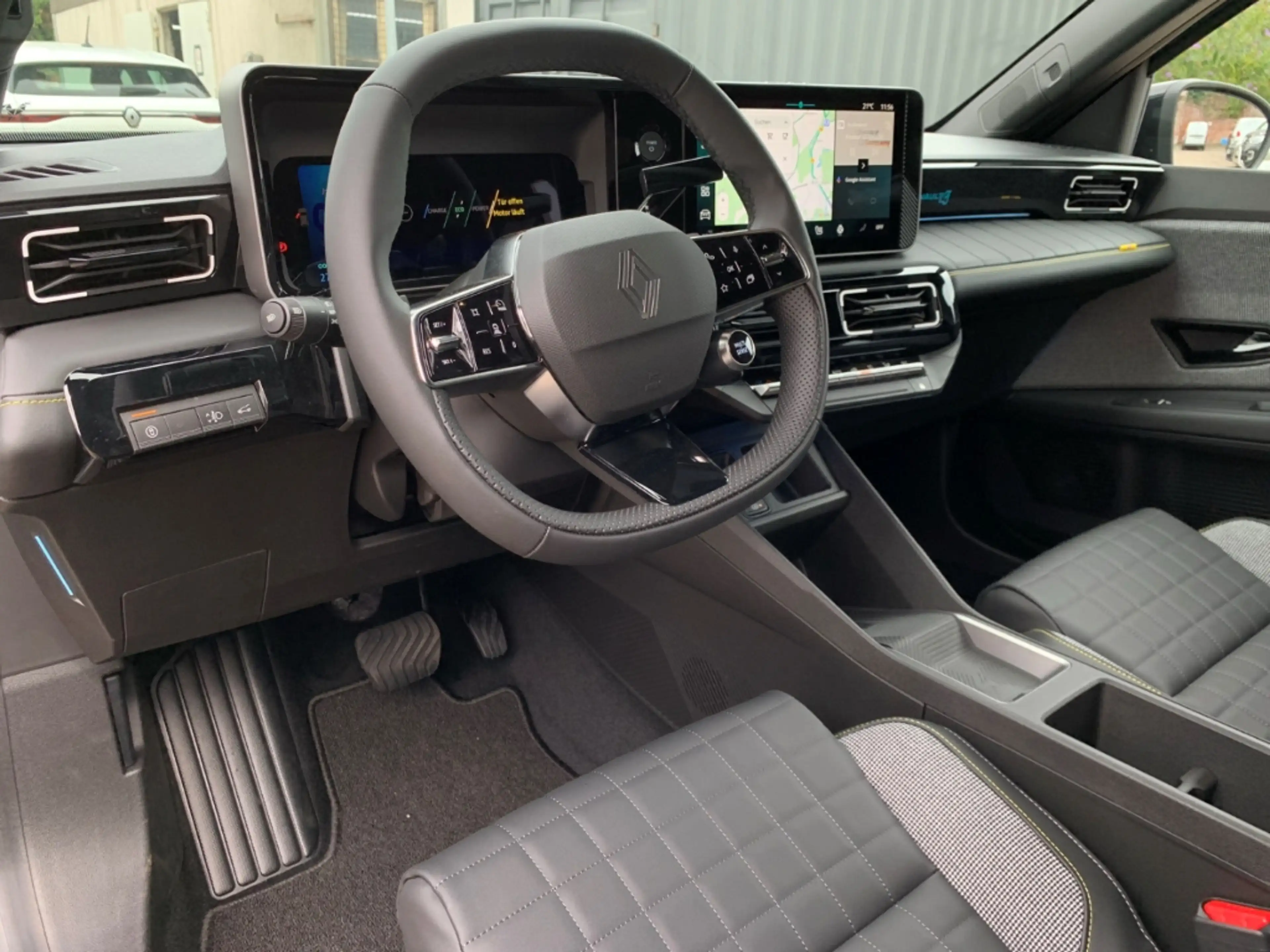 Renault R 4 ICONIC PLEIN SUD 150 COMFORTRANGE FA RDERUNG FÖRDE — photo 10