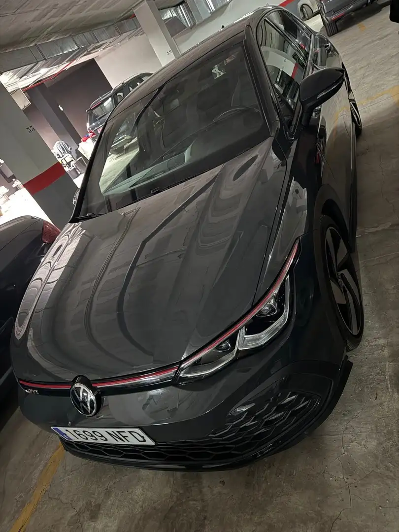 Volkswagen Golf 2.0 TSI 300 DSG7 4Motion R - 2