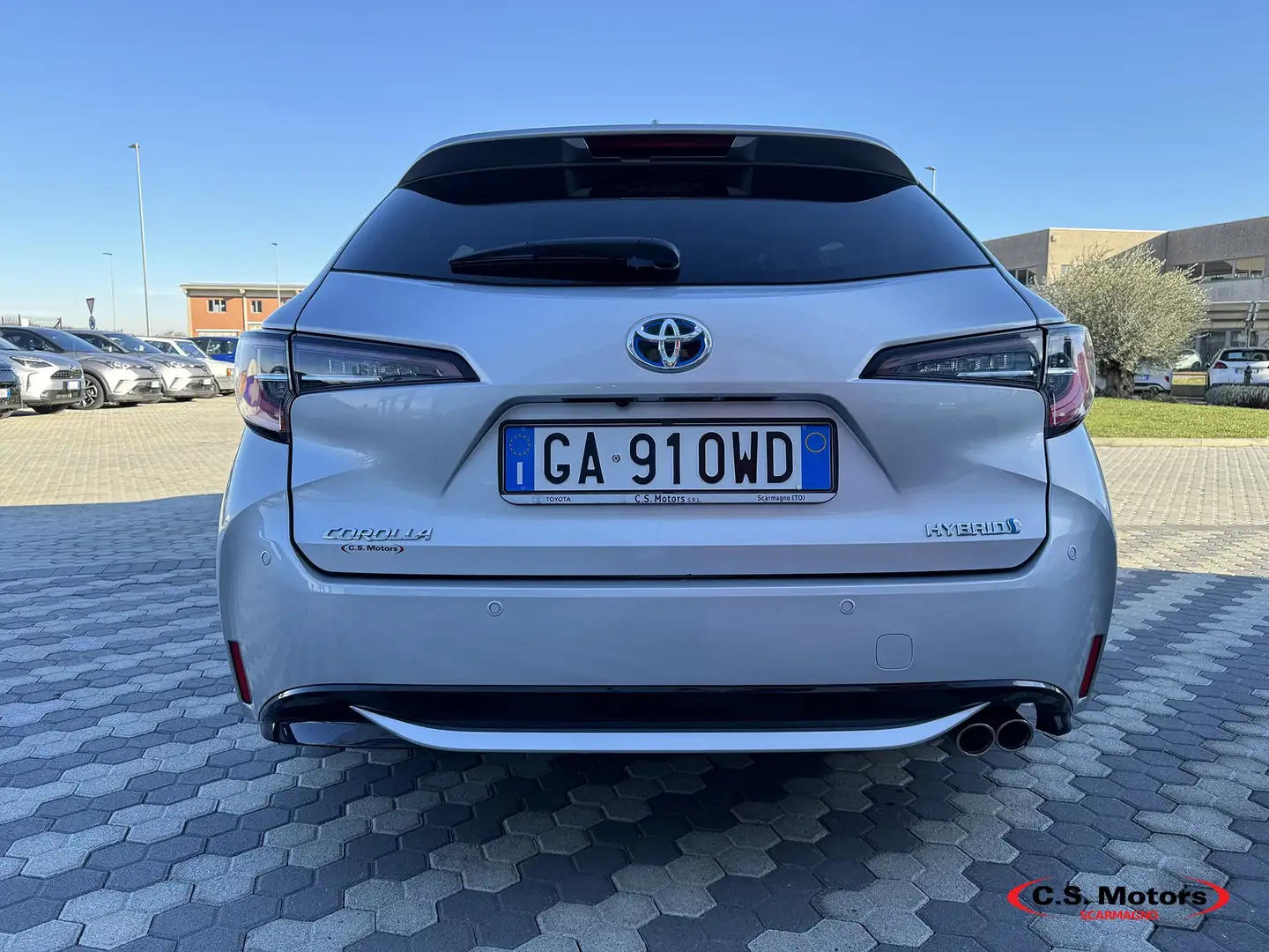 Toyota Corolla Corolla Touring Sports 2.0h Style cvt Silber - 2