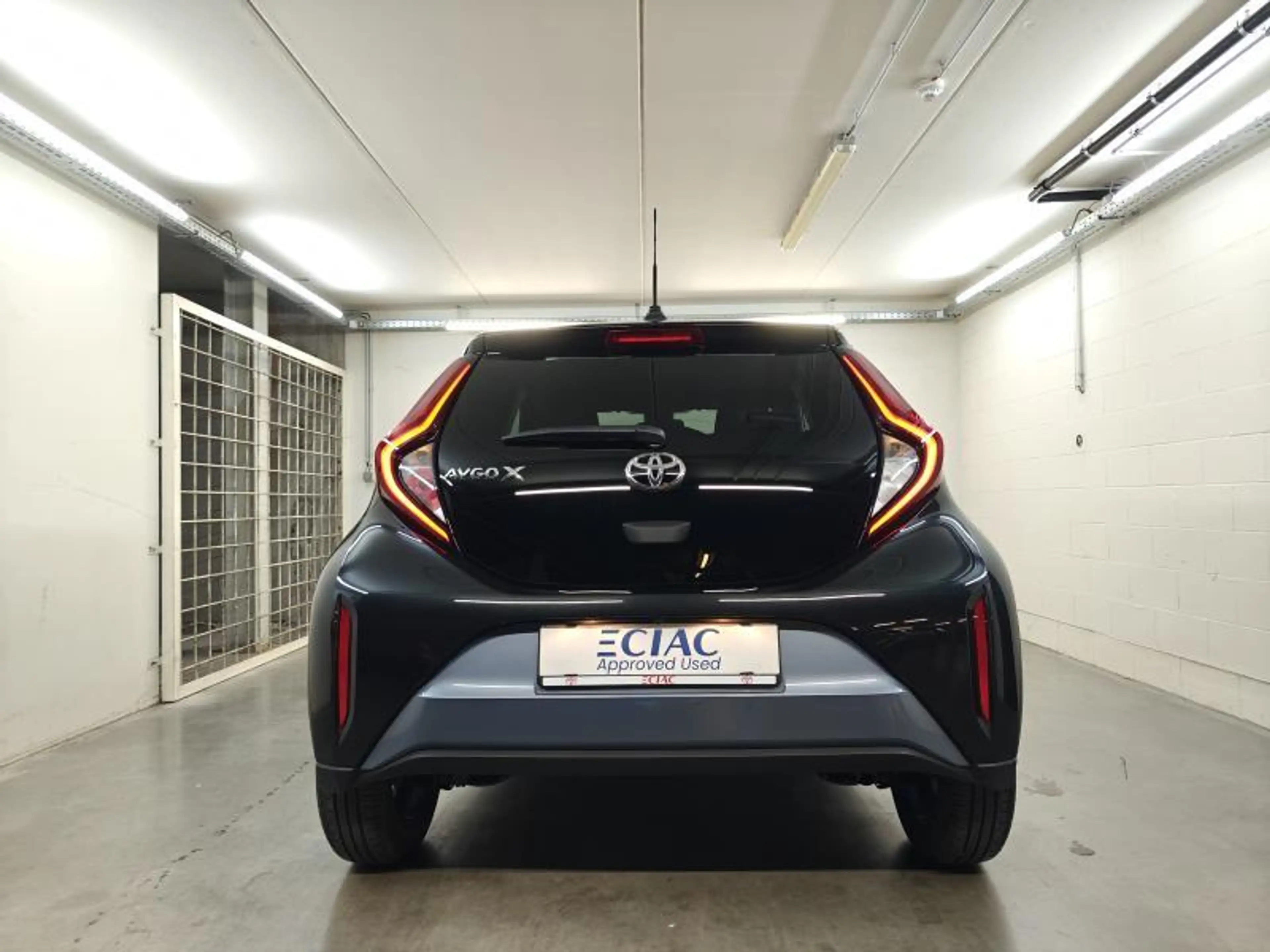 Toyota Aygo X pulse - 17981km - Garantie — photo 8