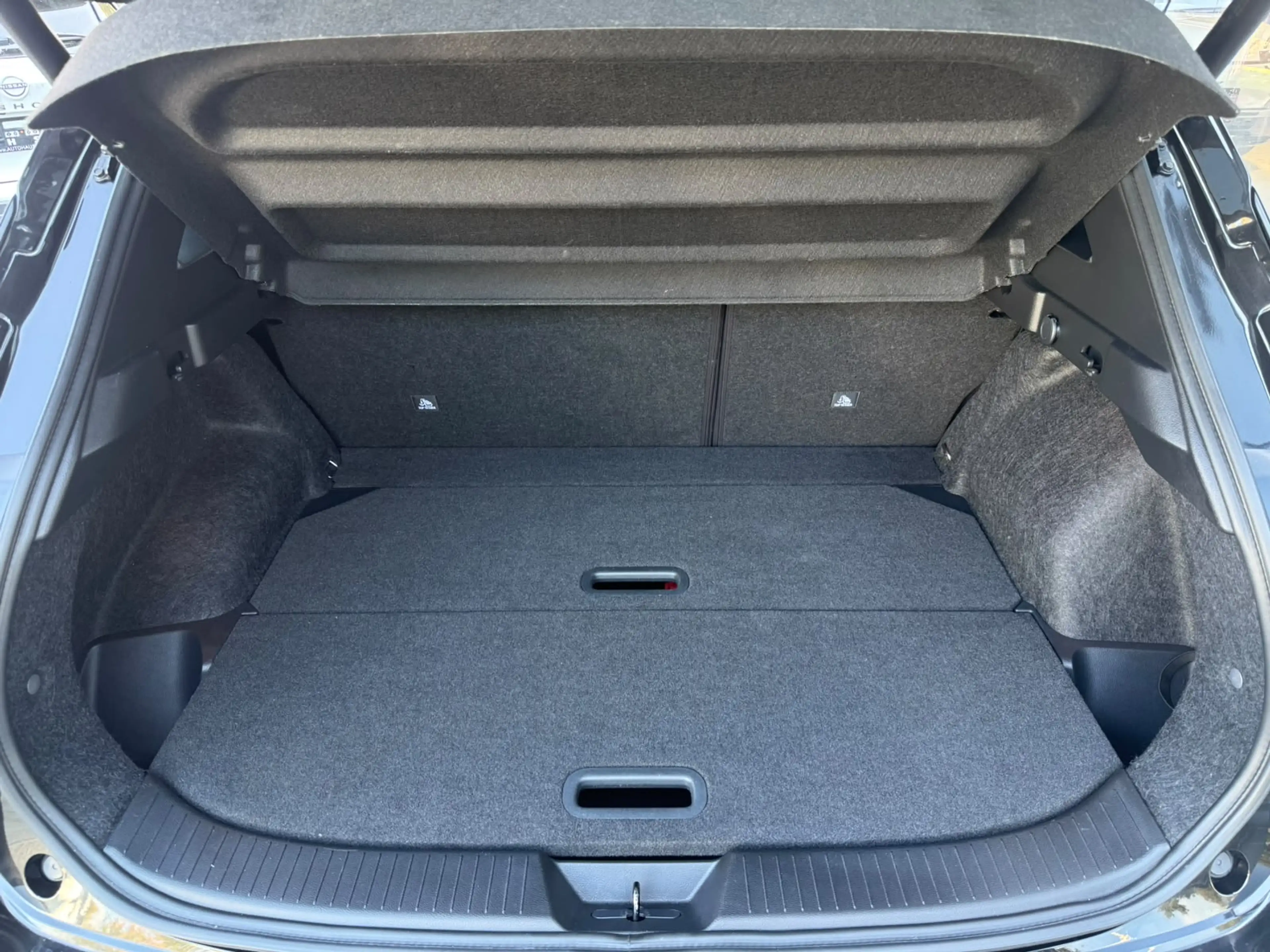 Nissan Qashqai 1.3 DIG-T MHEV N-CONNECTA/HEAD UP/WINTER/360°/NAVI — photo 10