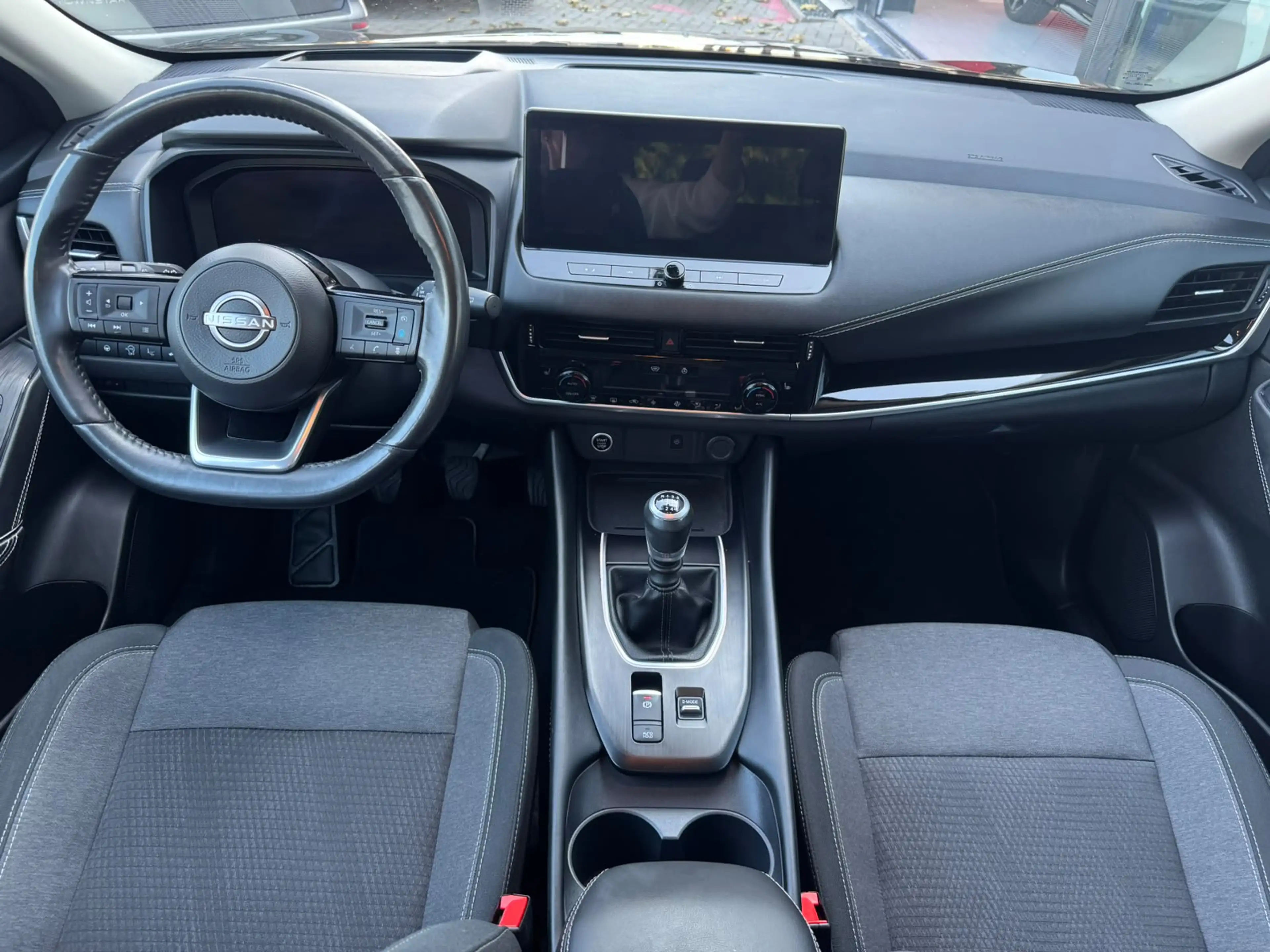 Nissan Qashqai 1.3 DIG-T MHEV N-CONNECTA/HEAD UP/WINTER/360°/NAVI — photo 11