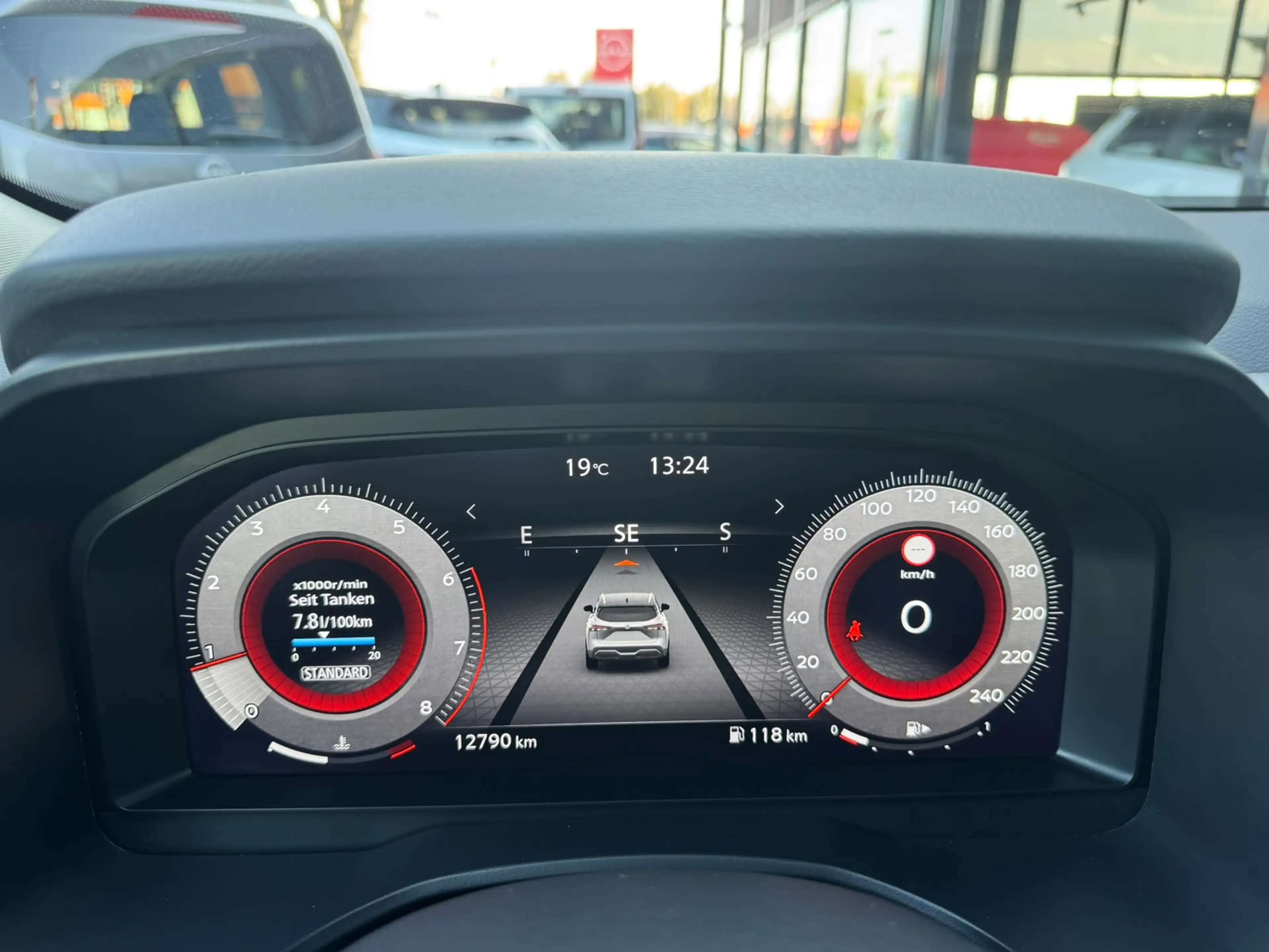 Nissan Qashqai 1.3 DIG-T MHEV N-CONNECTA/HEAD UP/WINTER/360°/NAVI — photo 13