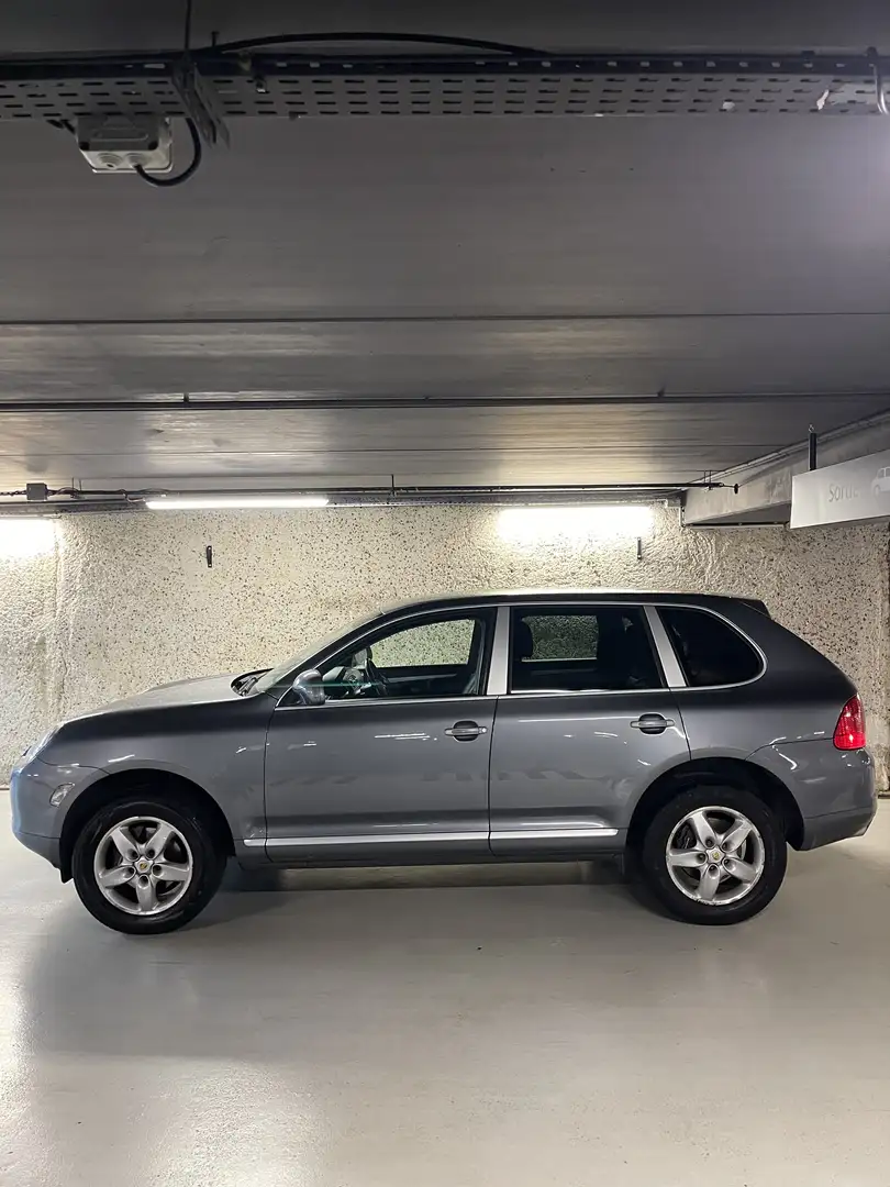 Porsche Cayenne 3.2 V6 - 250 Tiptronic S - 2