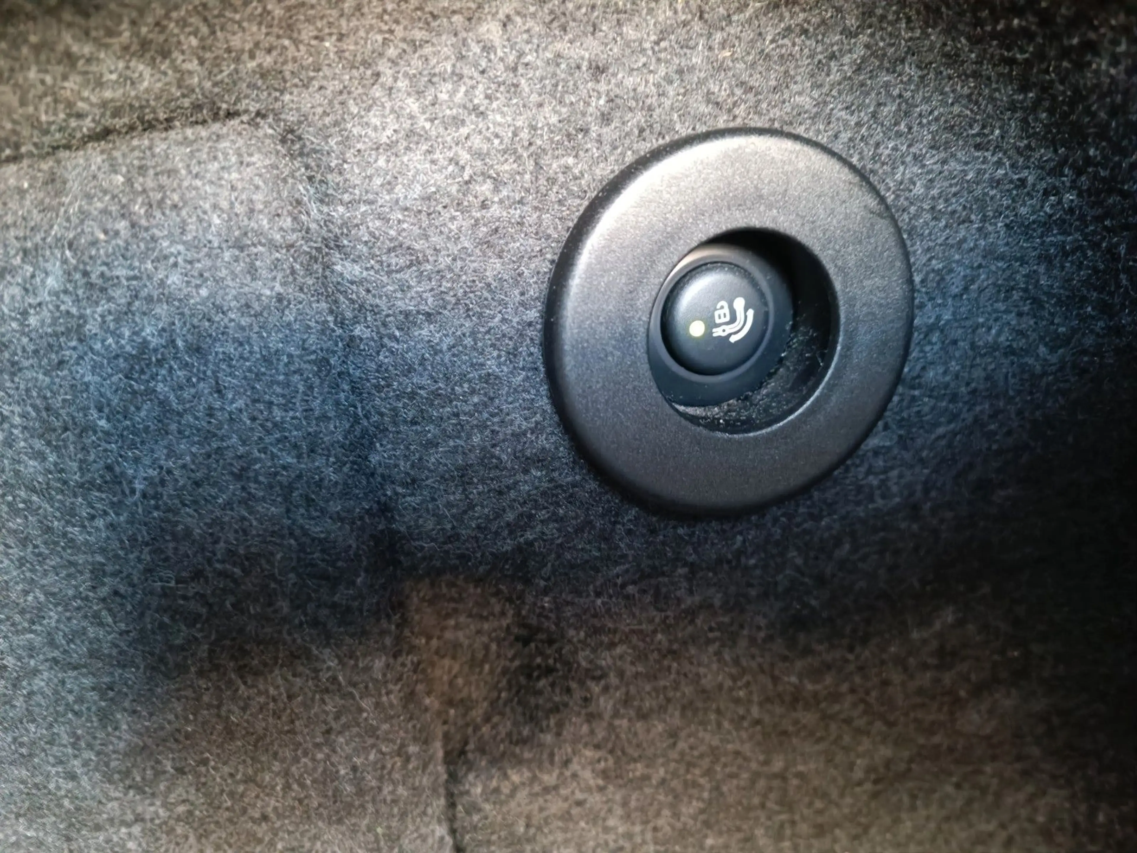 BMW 518 d - 1.Hand - Head Up - Standheizung - Top — photo 6