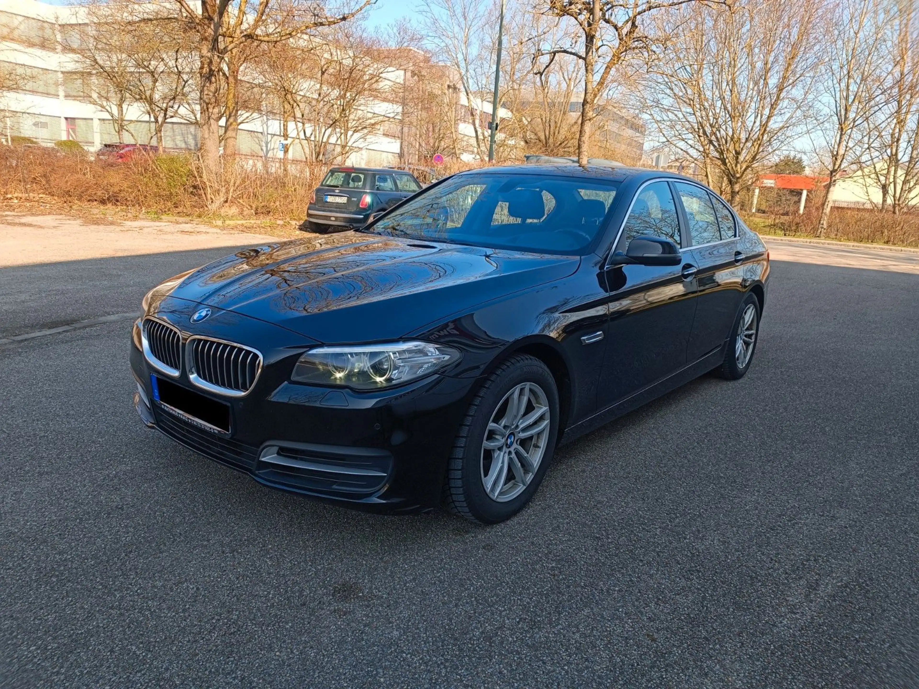 BMW 518 d - 1.Hand - Head Up - Standheizung - Top