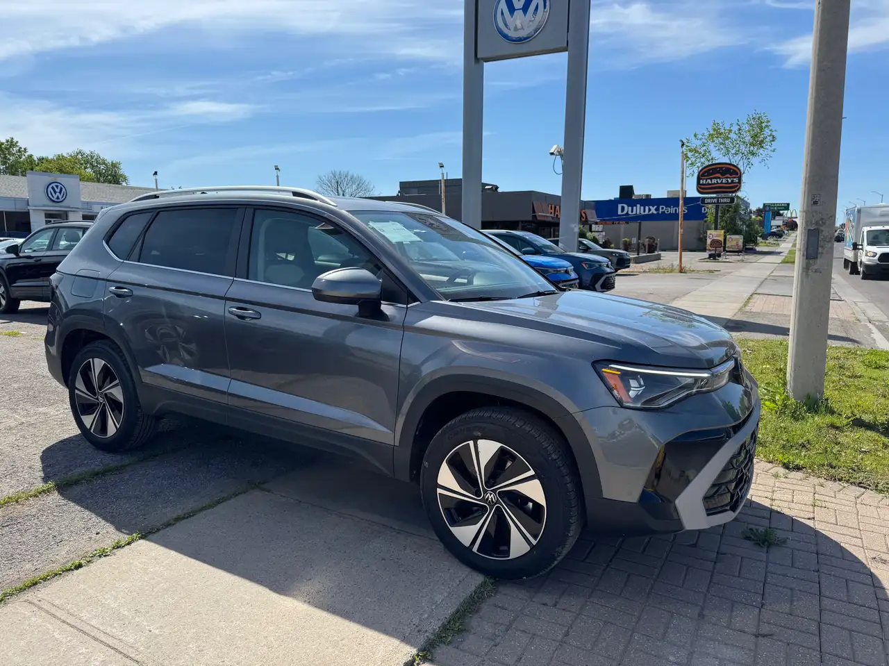 Volkswagen Taos снимка Volkswagen Taos
