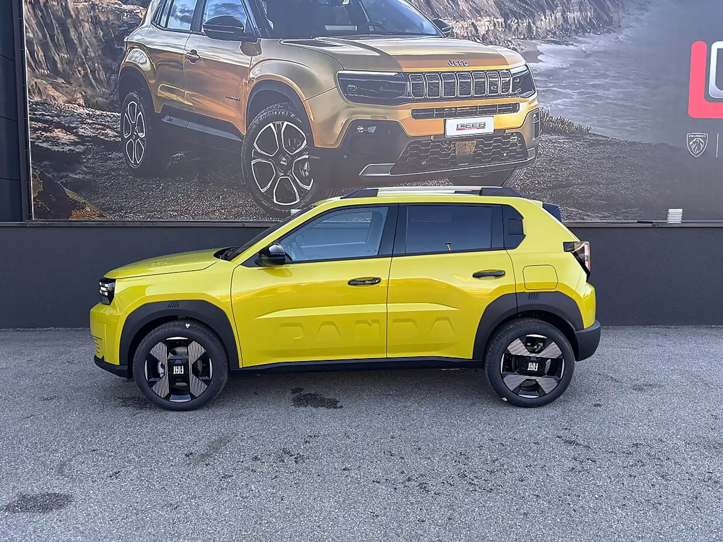 Fiat Grande Panda Hybrid mHEV 110 6-Gang eDCT La Prima inkl. Wint... Gelb - 2