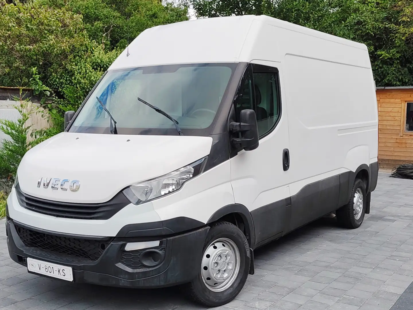 Iveco Daily 35C12V 2.3 Turbo WG Noir - 1