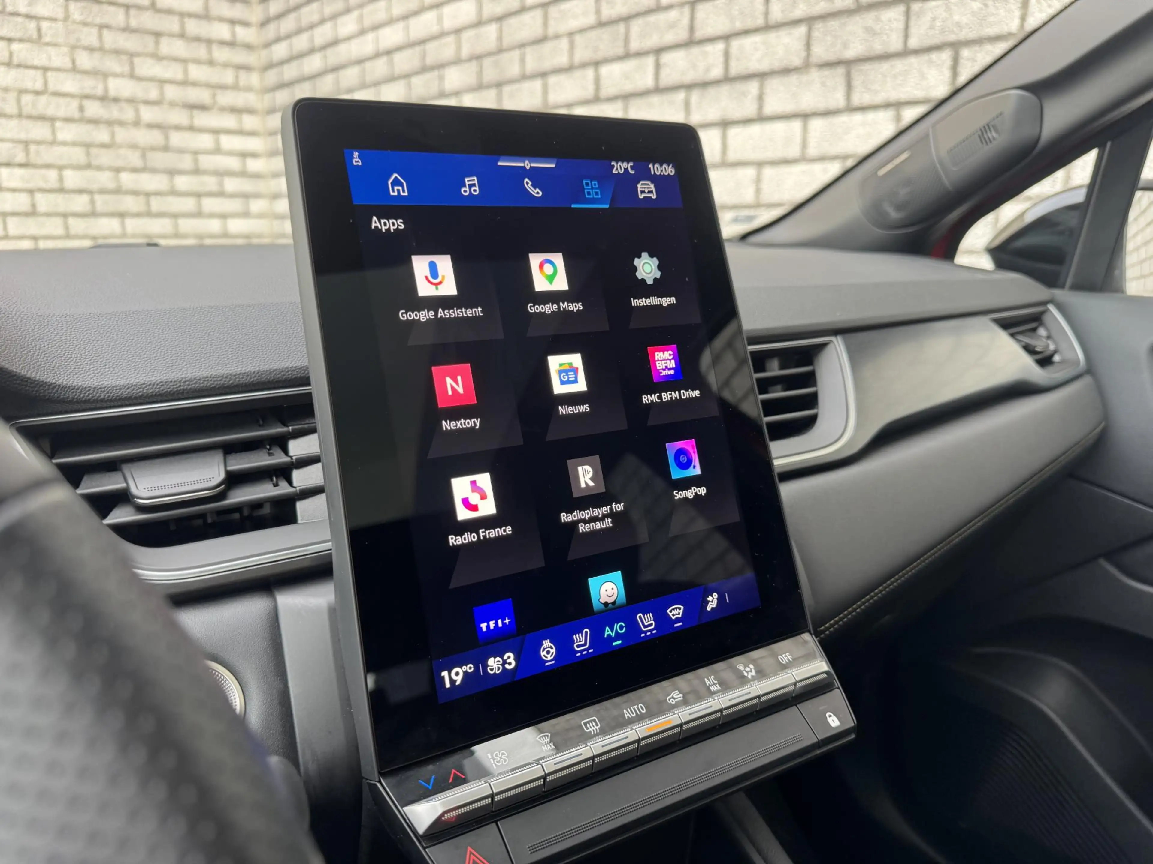 Renault Symbioz 1.6 E-Tech Full Hybrid 145 Iconic | Panoramadak | — photo 31