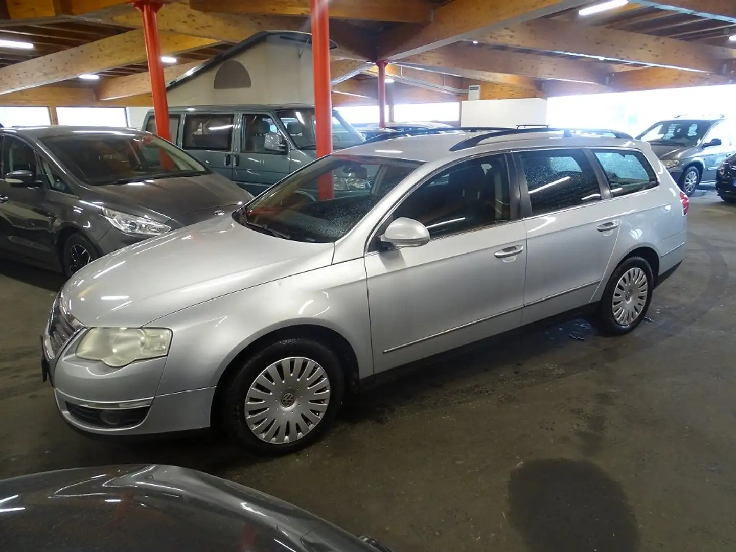 Volkswagen Passat Variant 2.0 TDI Comfortline 140 CV Argento - 2