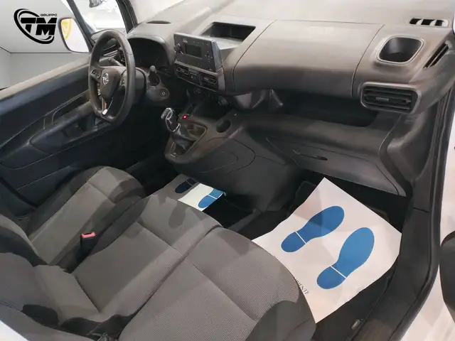 Opel Combo view 13