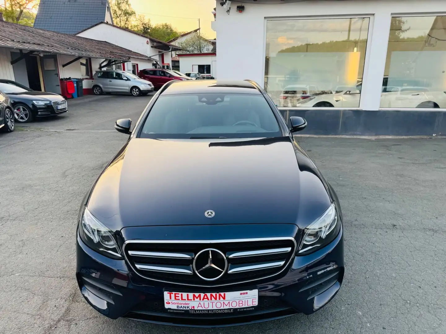 Mercedes-Benz E 300 E -Klasse T-Modell E 300 de/AMG-LINE/He-Up Blau - 2