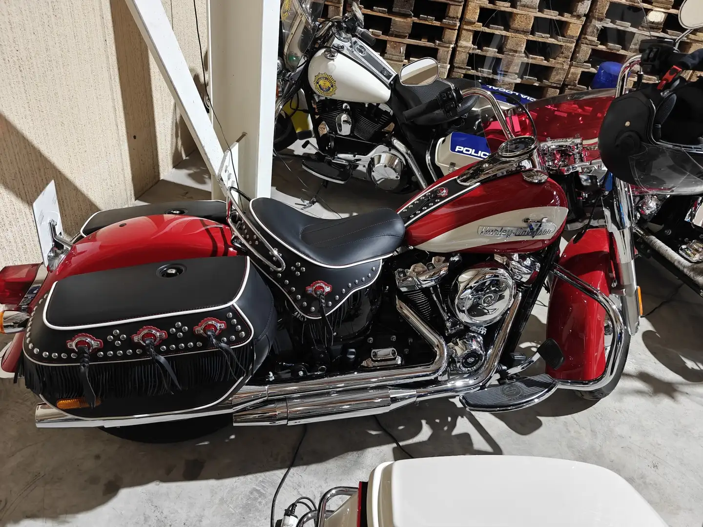 Harley-Davidson Heritage Roşu - 2